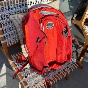 Osprey Porter 46 Travel Backpack Diablo Red